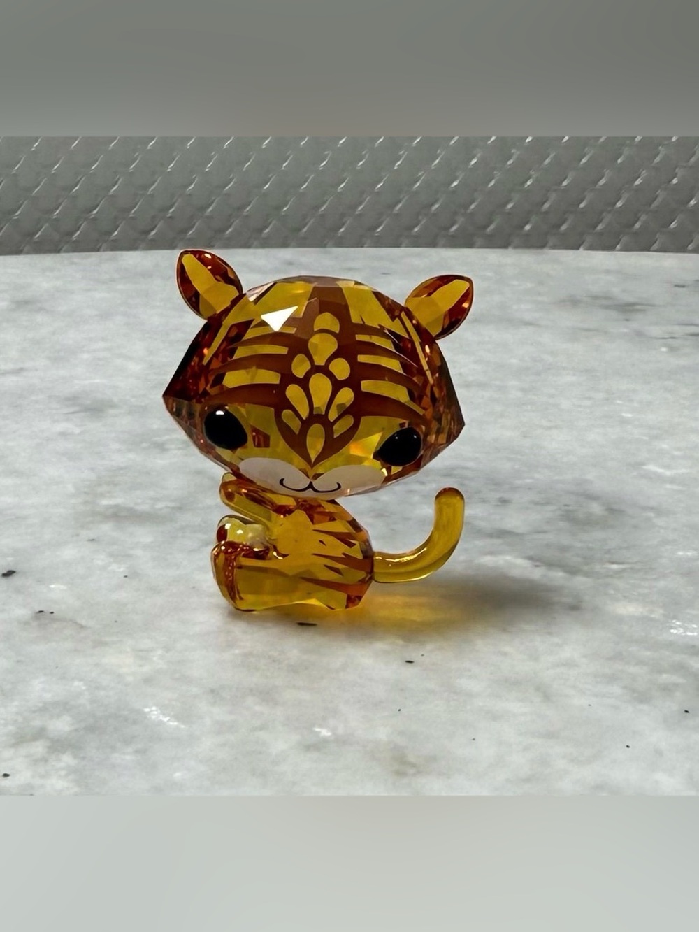 NIB Swarovski Lovlots Zodiac Tora the Tiger